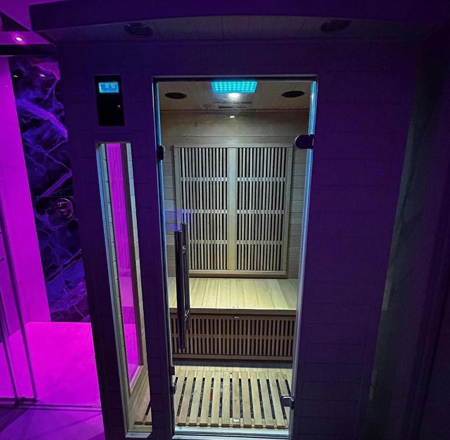 La Palazzina Bed & Breakfast 切萨雷奥港 外观 照片