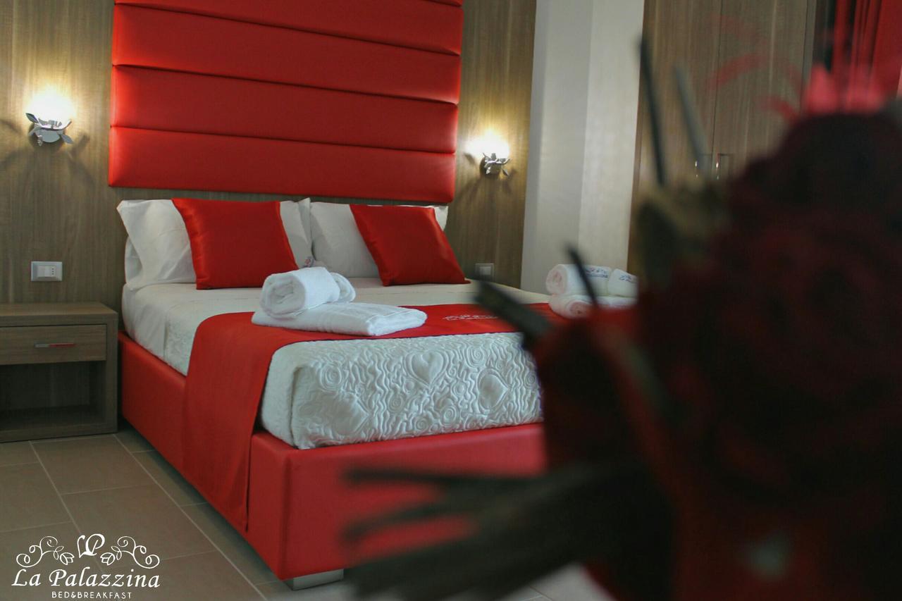 La Palazzina Bed & Breakfast 切萨雷奥港 外观 照片